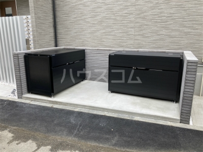 20/30 駐車場
