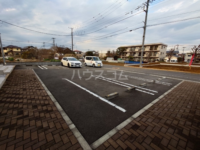 22/29 駐車場