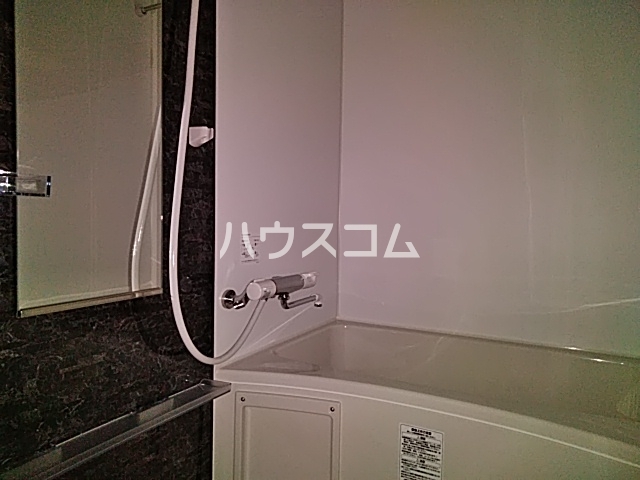 15/30 浴室