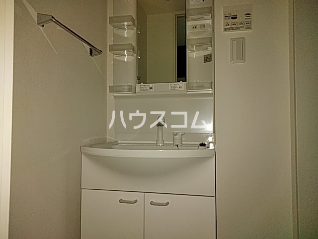 17/30 洗面