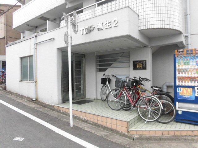 3/4 エントランス