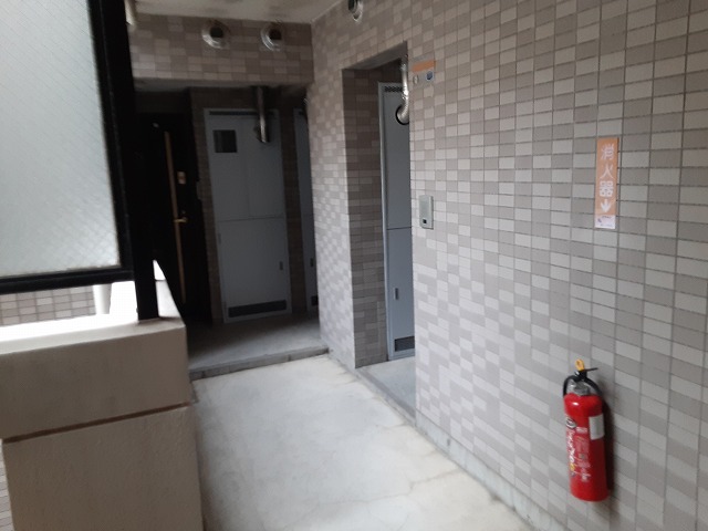 4/8 エントランス