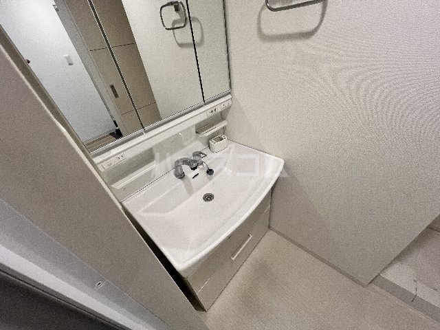 16/30 洗面