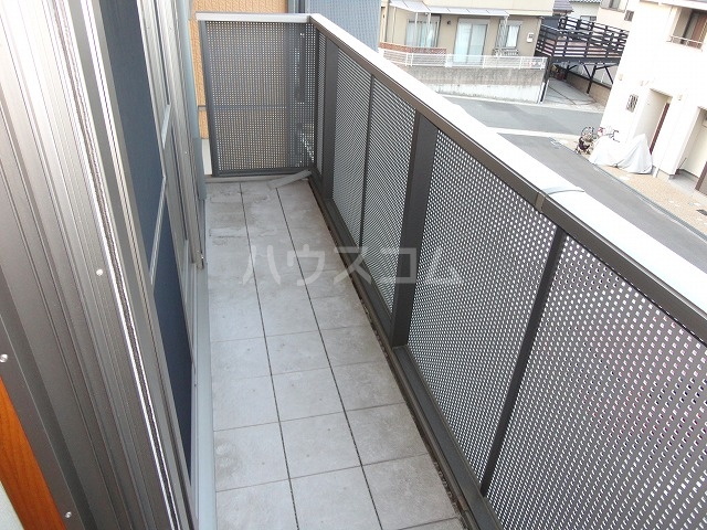 16/20 バルコニー