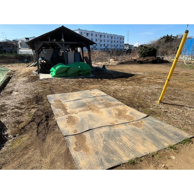 22/30 駐車場
