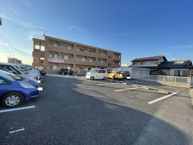 24/30 駐車場