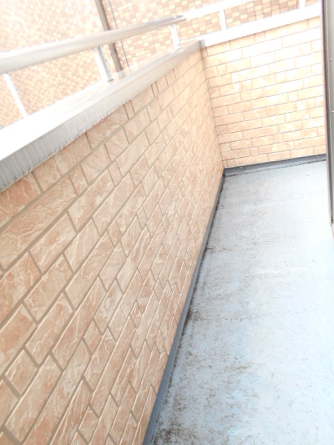 18/24 バルコニー