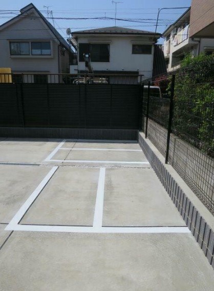 14/23 駐車場