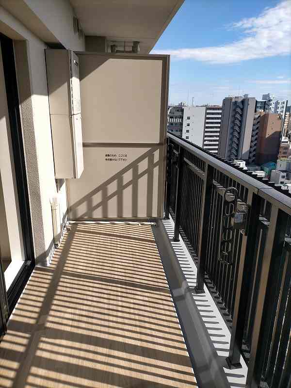 17/30 バルコニー