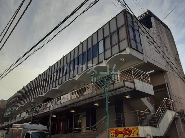 14/17 エントランス