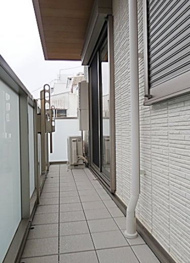 18/30 バルコニー