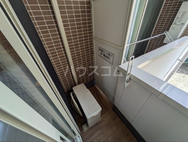 21/30 バルコニー