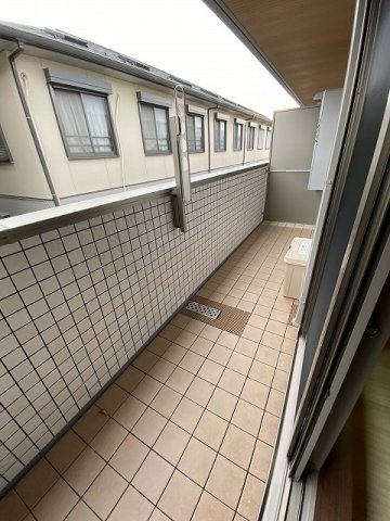 18/30 バルコニー