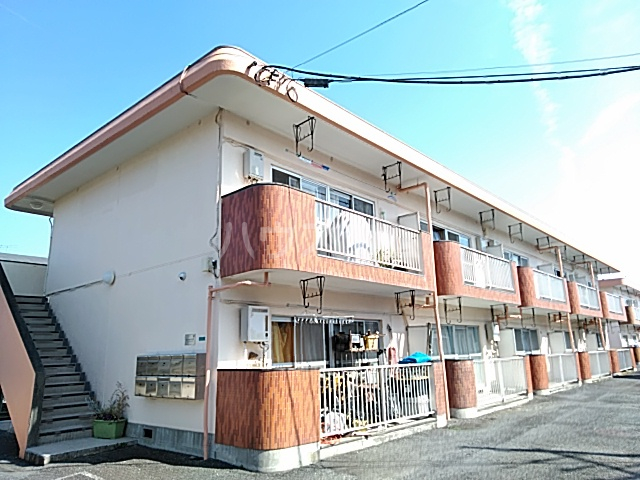 3/4 エントランス