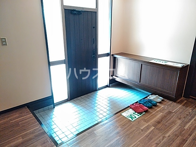 14/30 玄関