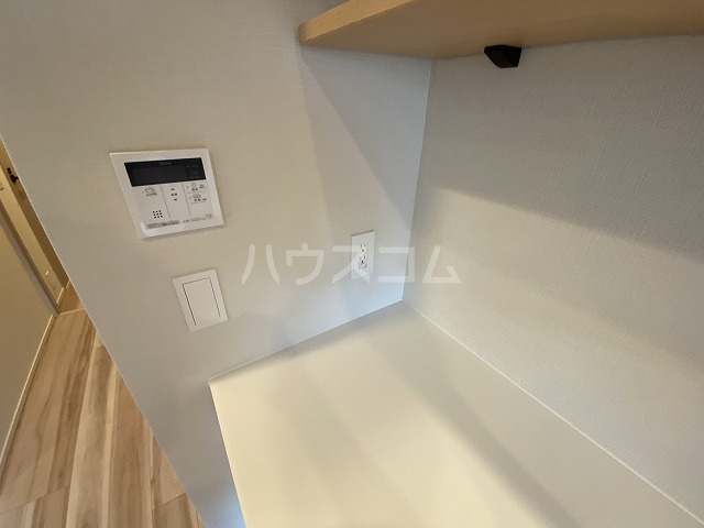 22/26 エントランス