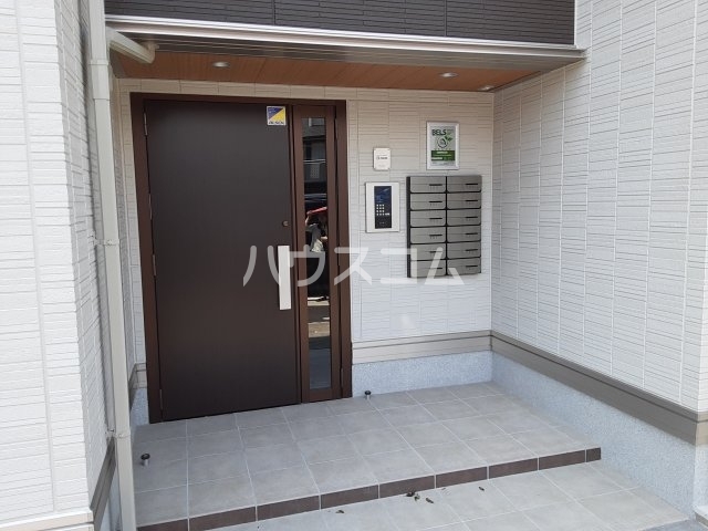14/30 玄関