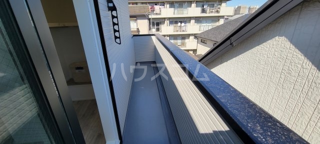 16/22 バルコニー