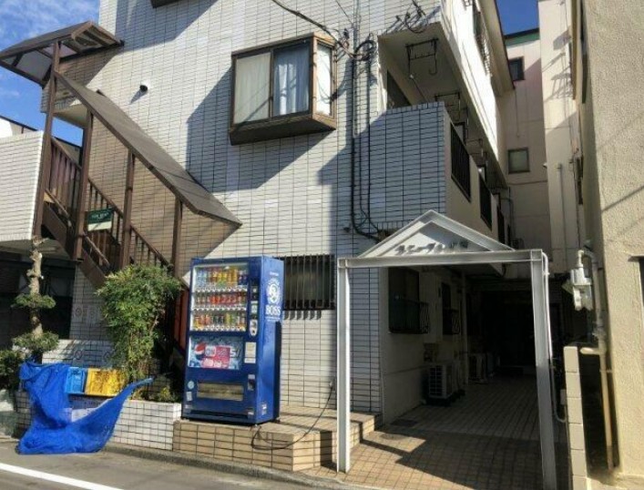 16/24 エントランス