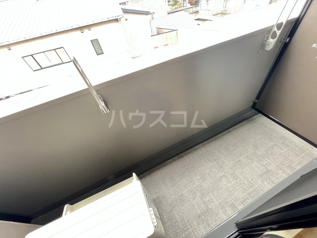 19/30 バルコニー