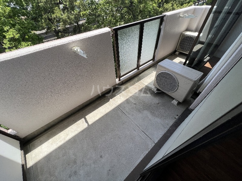 19/30 バルコニー