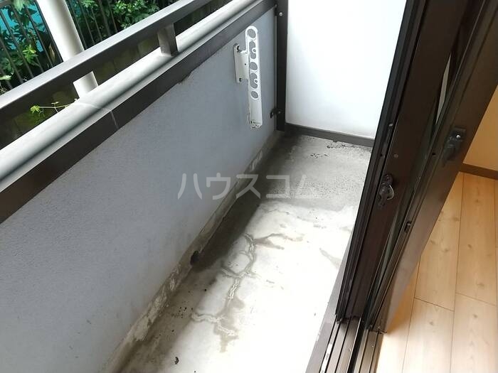 15/27 バルコニー