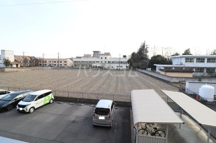 26/30 駐車場