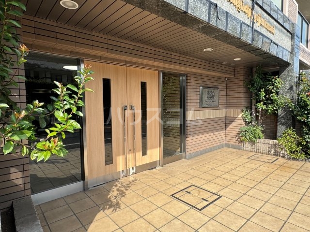 4/6 エントランス