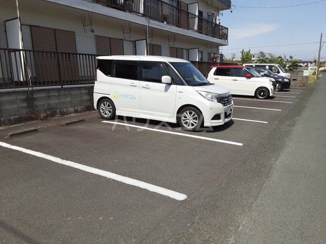 2/8 駐車場