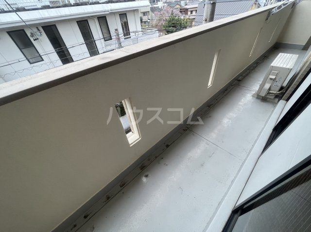 18/29 バルコニー