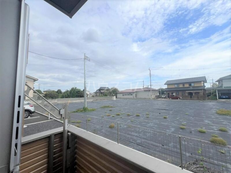 17/27 バルコニー