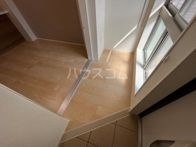 21/26 バルコニー