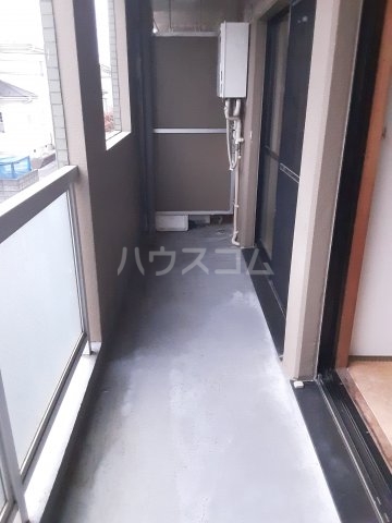 13/16 バルコニー