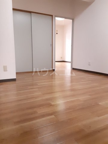 4/16 リビング/ダイニング