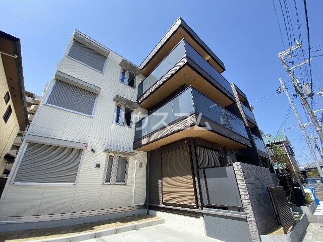 1/4 外観