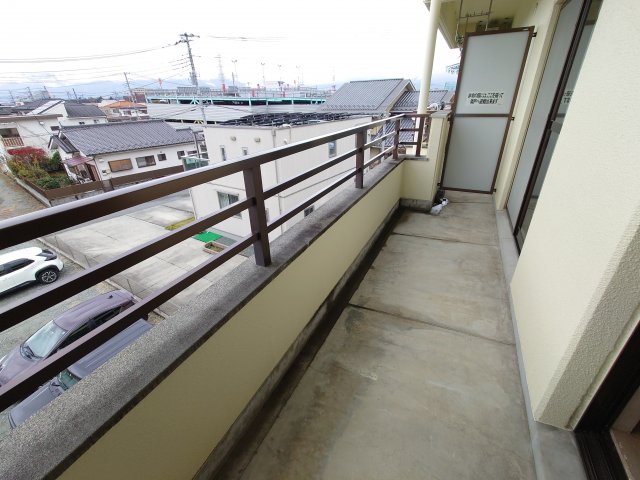 17/30 バルコニー