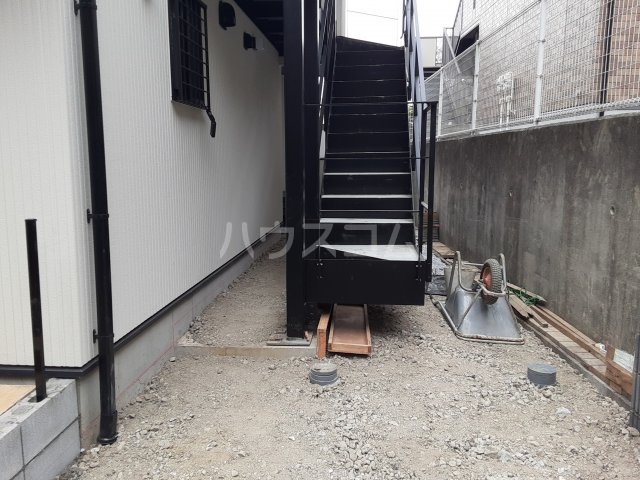 20/28 エントランス