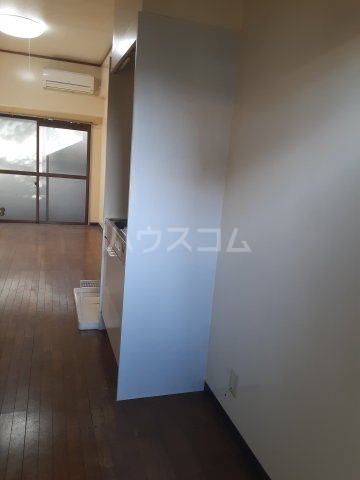 22/29 エントランス