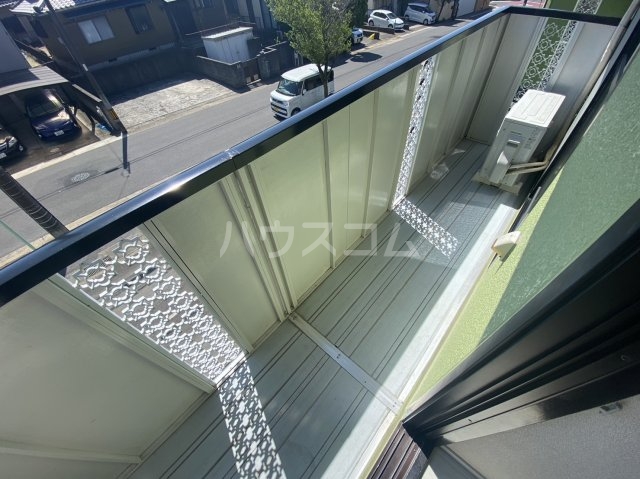 18/24 バルコニー