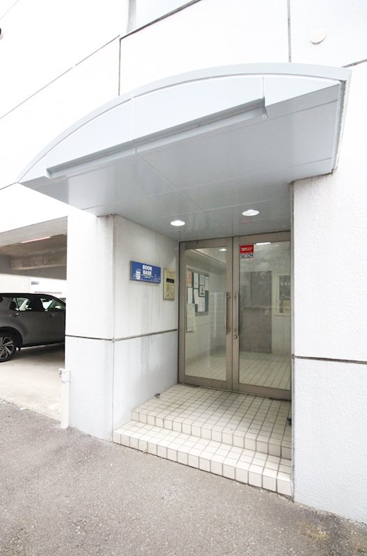 2/6 エントランス