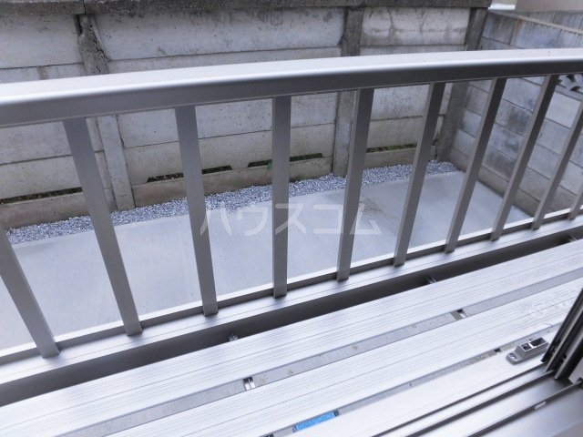 19/30 バルコニー