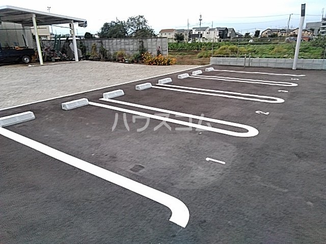3/4 駐車場
