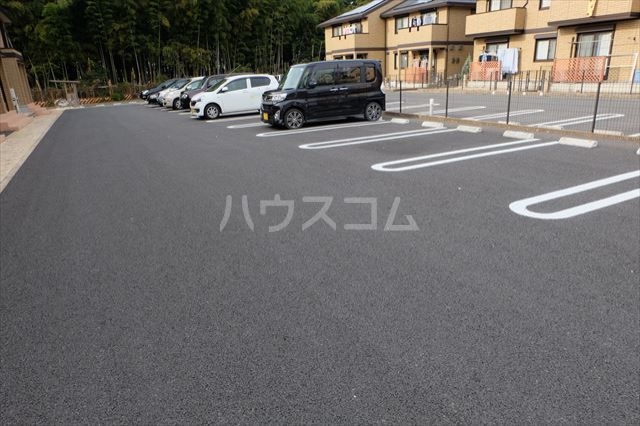 2/8 駐車場