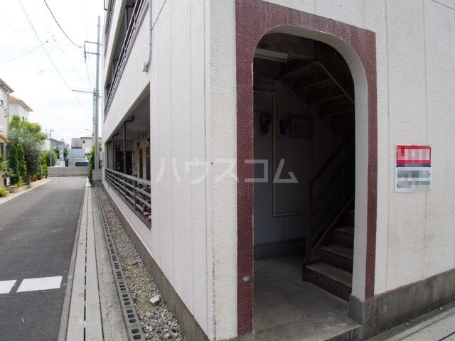 2/8 エントランス