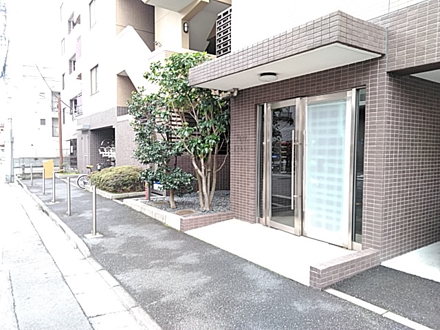 2/6 エントランス