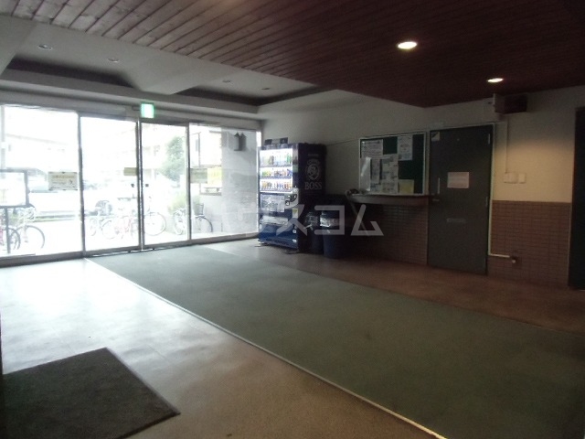 14/24 エントランス