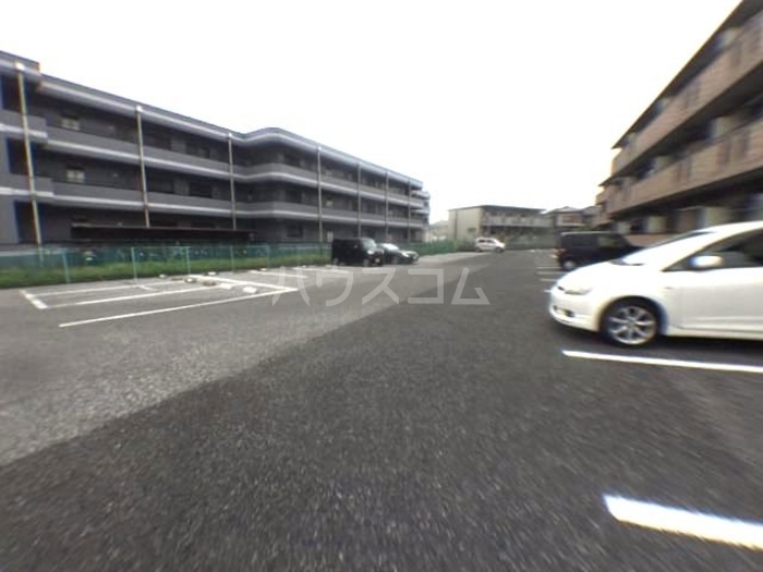 16/24 駐車場