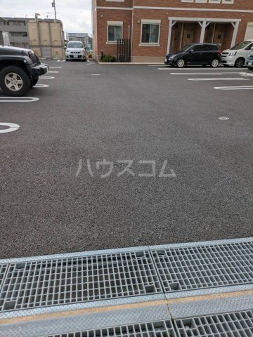 26/30 駐車場
