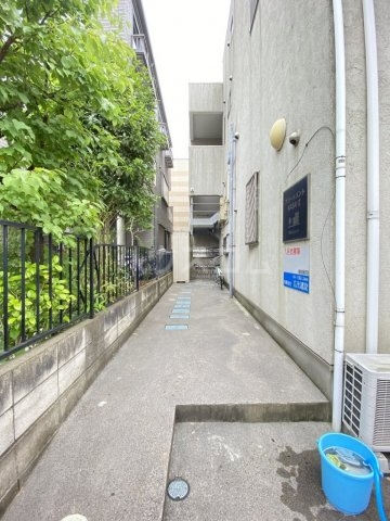 29/30 エントランス