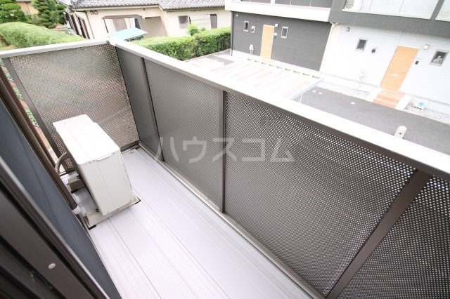 18/27 バルコニー